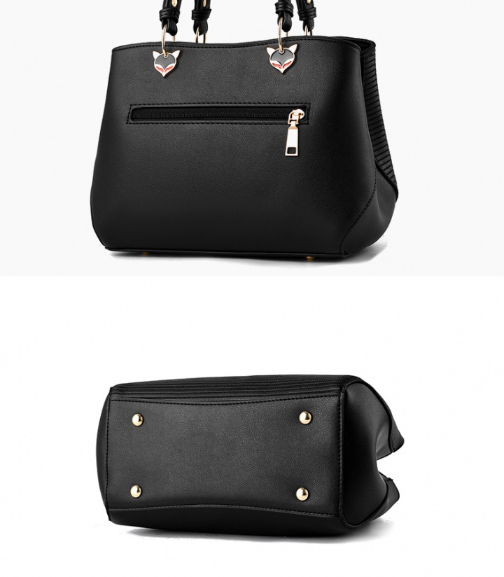 Korean style autumn and winter bag hairball handbag for women